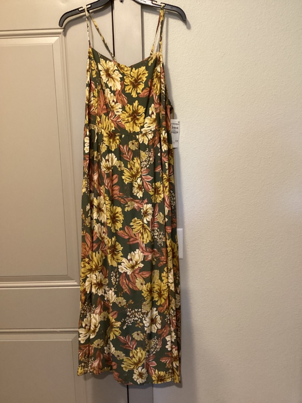 Treasure & Bond Floral Print Sleeveless Maxi Dress, size 1X - Picture 3 of 12